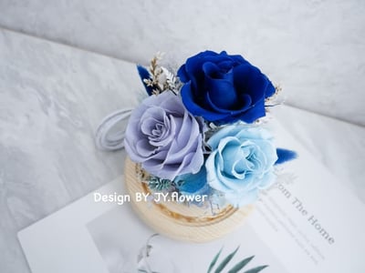 永生玫瑰水晶球玻璃罩夜燈【靜謐藏藍】3