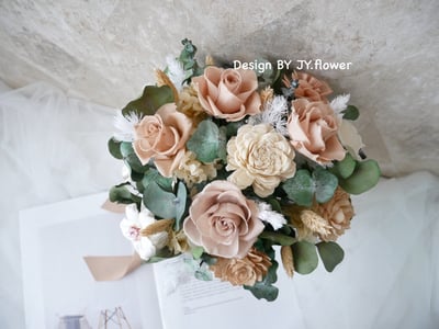 自然型手綁不凋花分束捧花【柔霧茶棕】-多葉款3