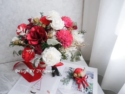 自然型手綁乾燥花分束捧花【嫣紅柔綠】1