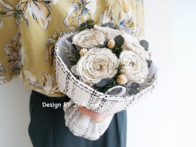 小香風永生玫瑰花束5朵【輕奢】1