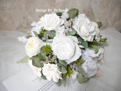 自然型手綁不凋花分束捧花【純粹漾白】3