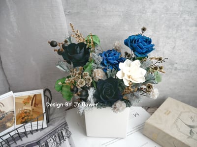 中大型永生乾燥盆花【個性黑藍】1