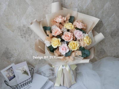 大型永生玫瑰花束【柔黃杏粉】1