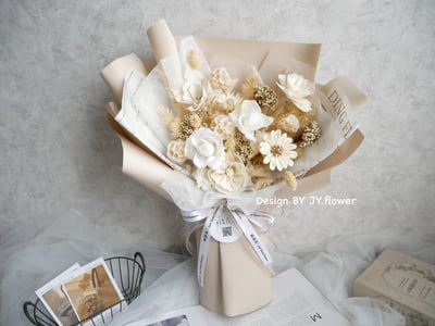 中大型永生玫瑰花束【奶白】1