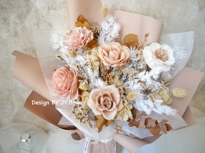 中大型韓式永生玫瑰花束【茶金】2