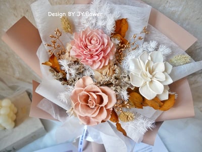 中小型永生玫瑰花束【茶金】2