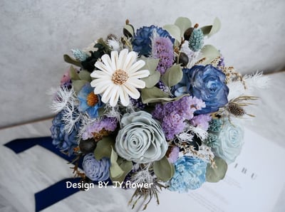 自然型手綁乾燥花分束捧花【黑森莓果】2