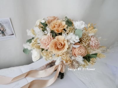 自然型手綁不凋花分束捧花【微光往事】1