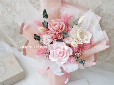 中小型永生玫瑰花束【春櫻】2