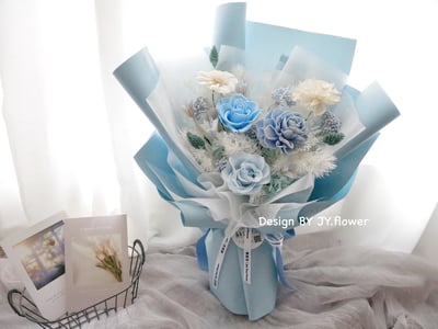 中大型韓式永生玫瑰花束【蔚藍】1