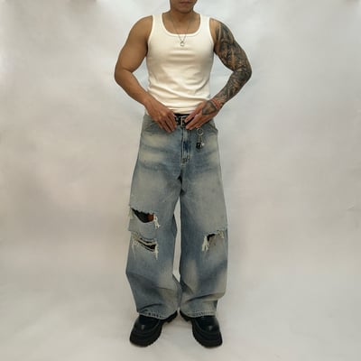 【fuchun】【🇰🇷】不均勻 淺刷色 刀割 破壞 水洗 寬版 牛仔褲4