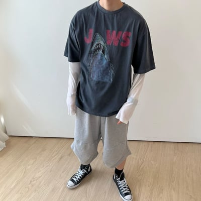 血色鯊魚印花寬版T6