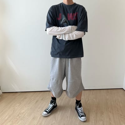 血色鯊魚印花寬版T7