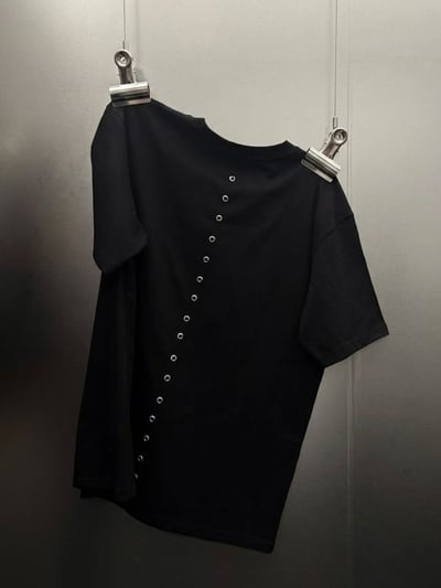 中線金屬環上衣 Center Ring Tee4
