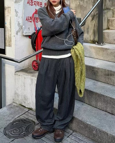 直條細紋高級闊腿西褲1