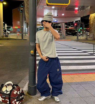 星芒尼龍寬褲9
