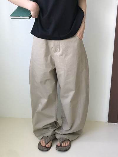 Volume Curve Pants 立體弧線寬褲2