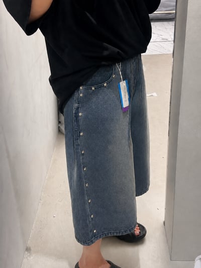 銀星點綴丹寧短褲3