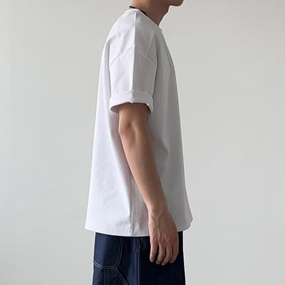 肩線前移立體版型素面T4