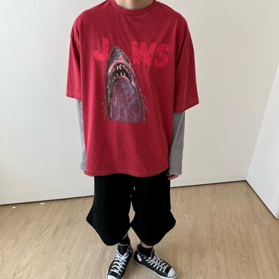 血色鯊魚印花寬版T1