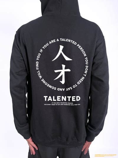 (連帽外套)人才 yarn有夠寶2