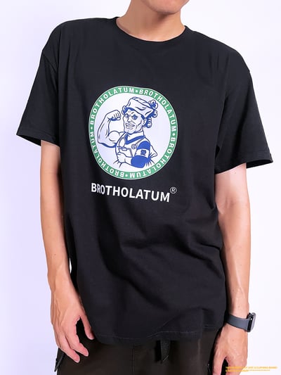 (短T)猛肌小護士 yarn有夠寶3