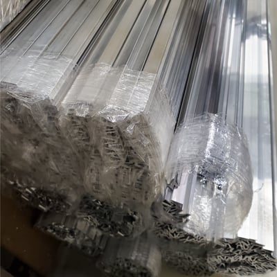 服務∣橡皮布代夾鋁條Service For Clipping Aluminum Bar5