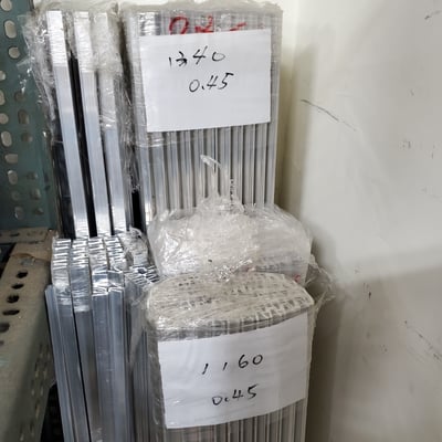 服務∣橡皮布代夾鋁條Service For Clipping Aluminum Bar3