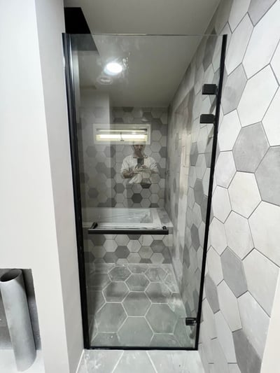 淋浴拉門乾溼分離 - 一字無框內開/外開 JC-006B9