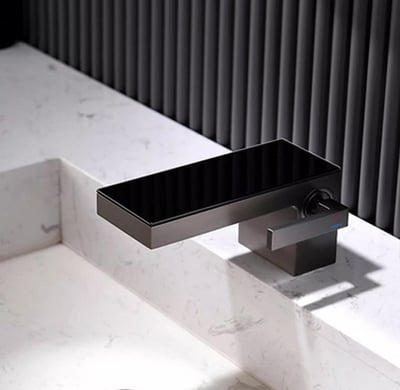 DE系列 - 溫度顯示型瀑布面盆龍頭 - D759622