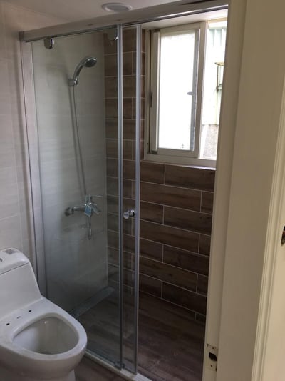 淋浴拉門乾溼分離 - 一字無框內開/外開 JC-0054