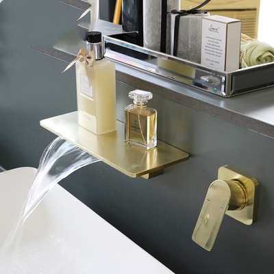 DE系列-小平台款埋壁式龍頭-BC1802392