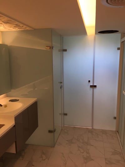 淋浴拉門乾溼分離 - 特殊造型門 JC-007.P5