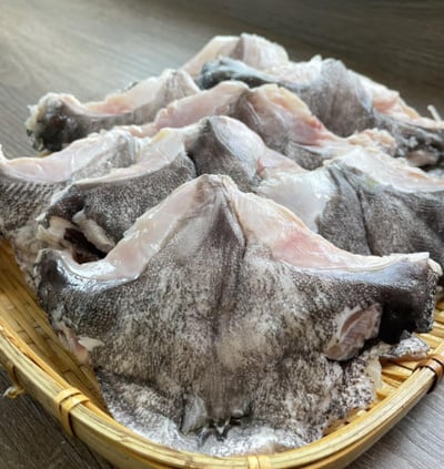 澎湖 藍瓜石斑魚下巴(盒裝1公斤)1