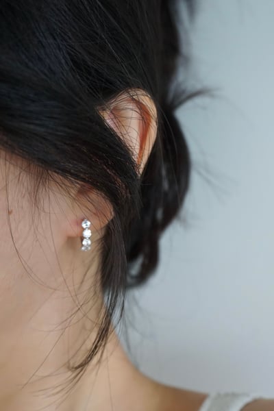 S925 Sparkling CZ Row Hoop Earrings 經典圓排鑽耳扣4