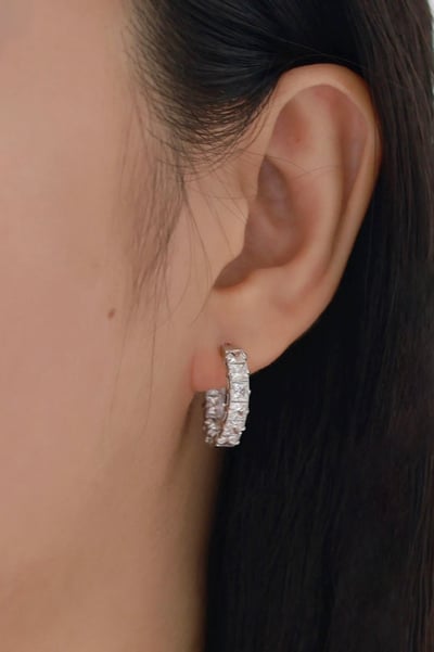 18K Large Square Diamond Hoops 大方鑽耳環4