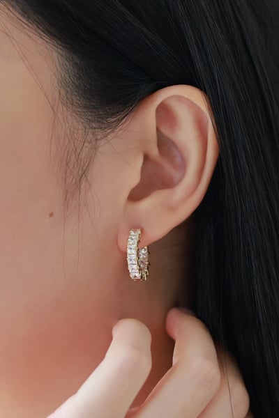 18K Large Square Diamond Hoops 大方鑽耳環3