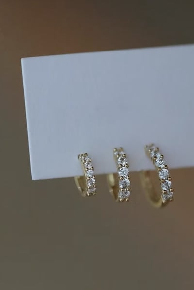S925 Classic Pavé Huggie Earrings 經典排鑽耳扣1