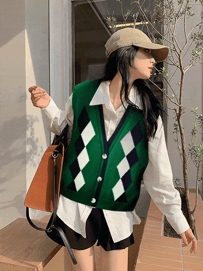 英倫學院風V領菱格紋針織背心1