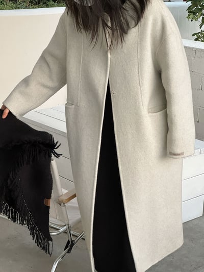 羊毛雙面圓領長大衣配流蘇圍巾6