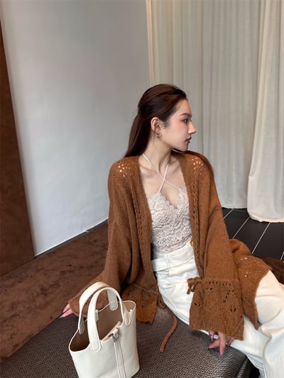 重工手工鉤花鏤空抽繩V領毛衣23