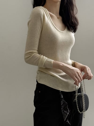 Ｕ領內搭長袖針織衫7