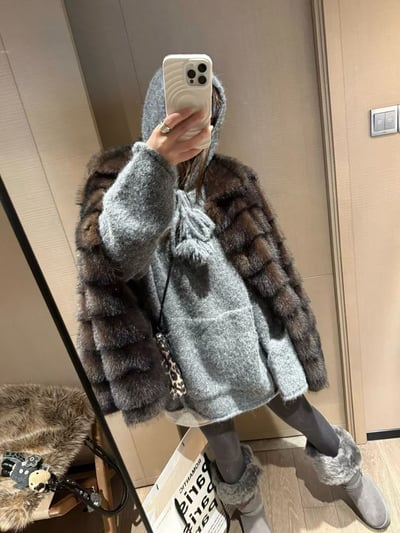 連帽毛球針織毛衣14