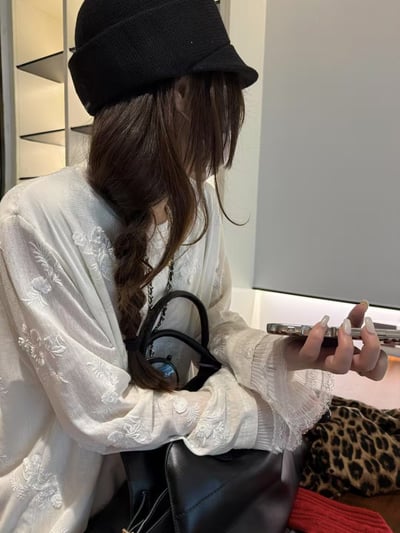 立體刺繡蕾絲長袖t恤10