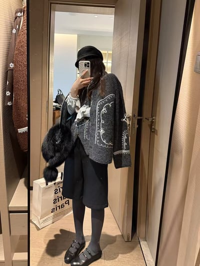 羊毛 2件式分開刺繡馬甲毛衣9