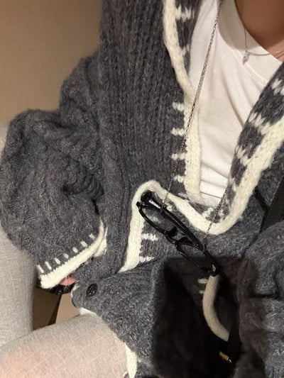 v領拼色針織小翻領絞花套裝5