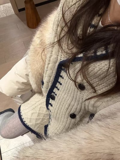 v領拼色針織小翻領絞花套裝8