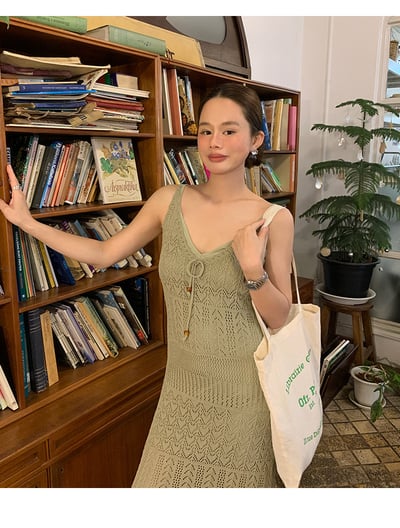 鏤空蕾絲V領針織吊帶洋裝2