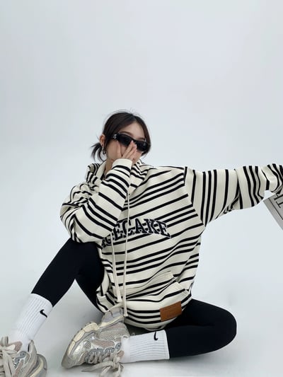 條紋刺繡加絨帽Ｔ1