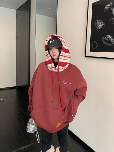 小眾復古設計連帽加絨帽Ｔ3